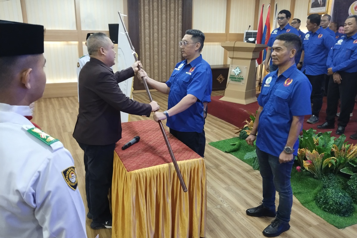 Hadiri Pelantikan Pengkot PTMSI Palembang, Gubernur Minta Sekolah Dibantu Meja Pingpong