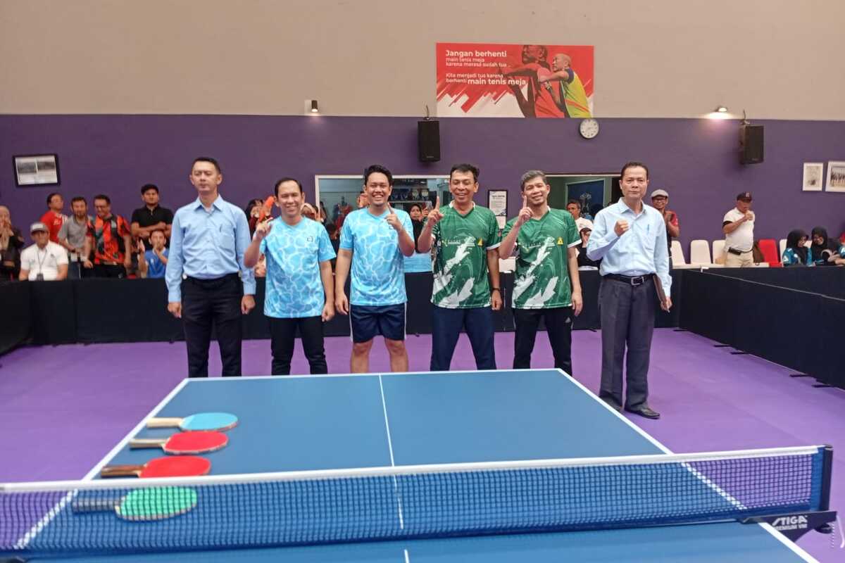 Ganda Eksekutif Eselon III/IV Tuan Rumah Raih Perak Cabor Tenis Meja Pornas Korpri Sumsel 2025