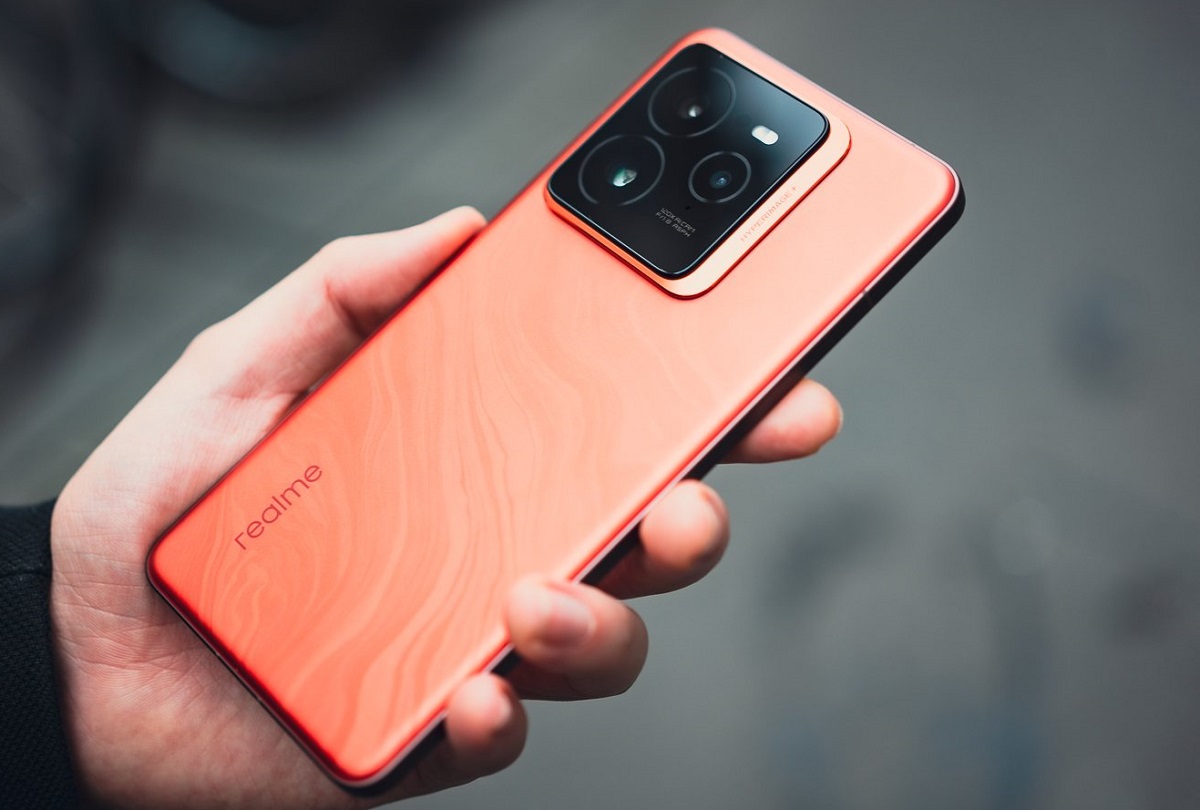 Realme GT7 Pro : Disupport Baterai 6.500 mAh dengan Fast Charging 120 Watt