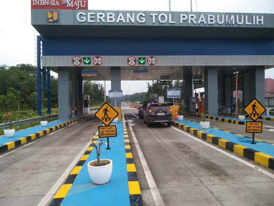 H-3 Tahun Baru, Kendaraan  Melintasi Tol Palinpra  16.055 Kendaraan 