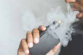 5 Bahaya Vape (Rokok Elektrik) bagi Kesehatan yang Perlu Diwaspadai