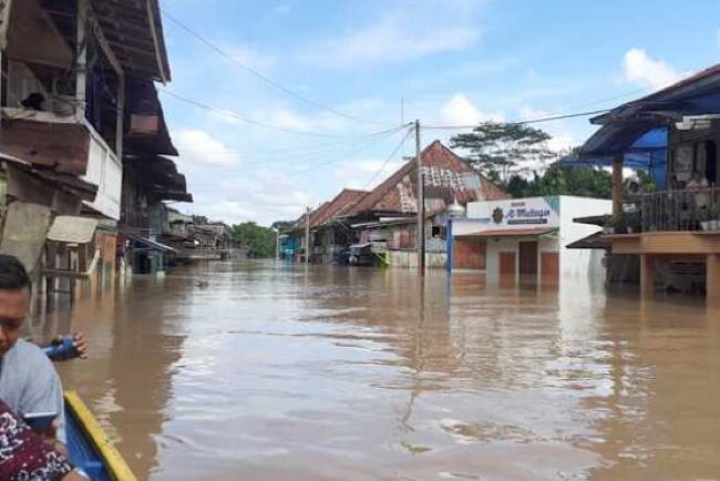 Akses Jalan Terputus dan Ribuan Rumah Masih Terendam Banjir di Musi Rawas