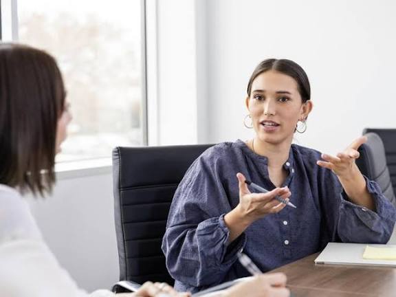 Inilah 5 Kalimat yang Sering Diucapkan Orang Cerdas Menurut Ilmu Psikologi