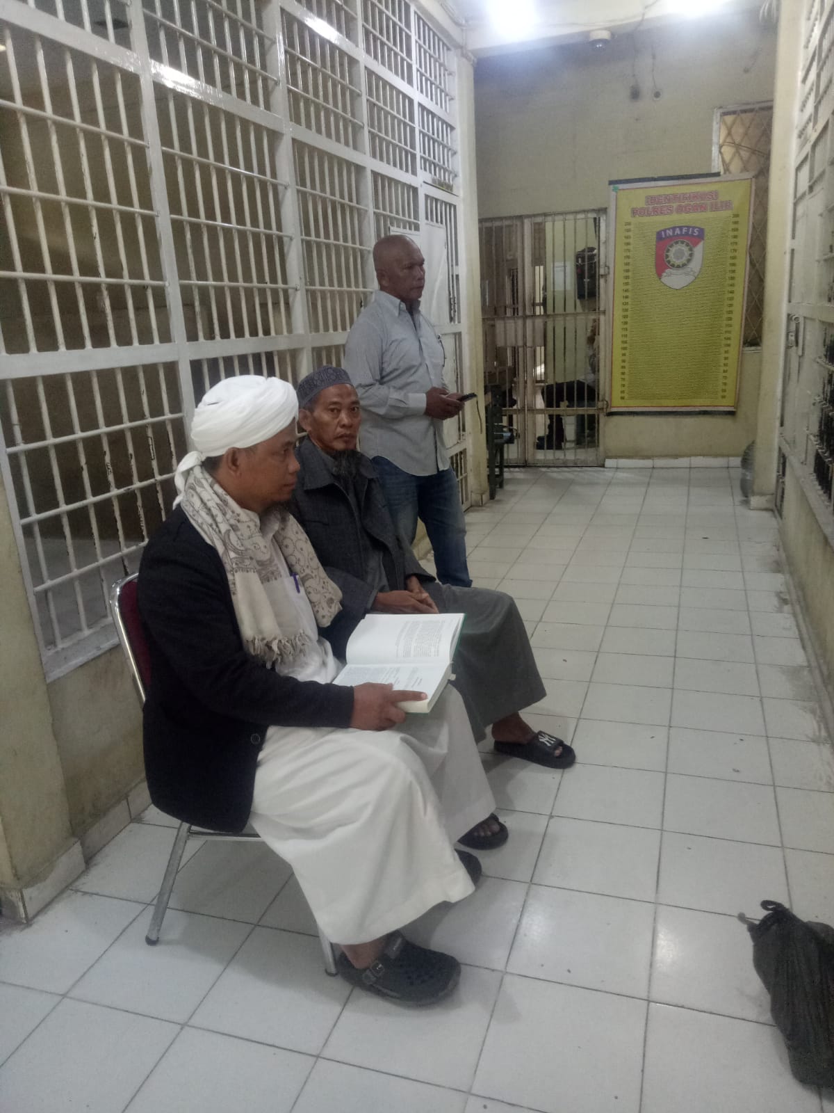 24 Orang Tahanan Polres Ogan Ilir Diberikan  Siraman Rohani