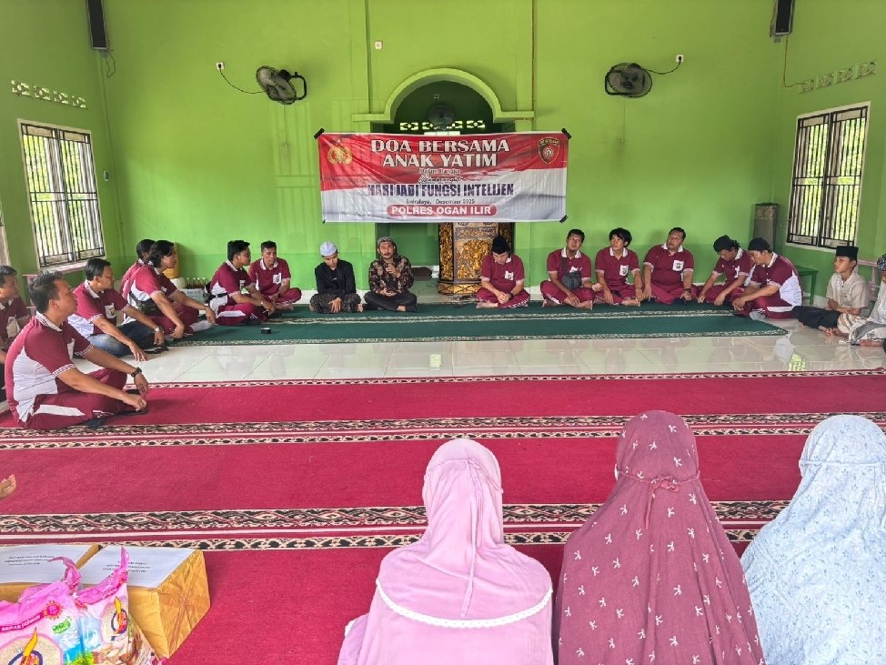 Sat Intelkam Polres Ogan Ilir Gelar Bakti Sosial dan Doa Bersama Anak Yatim