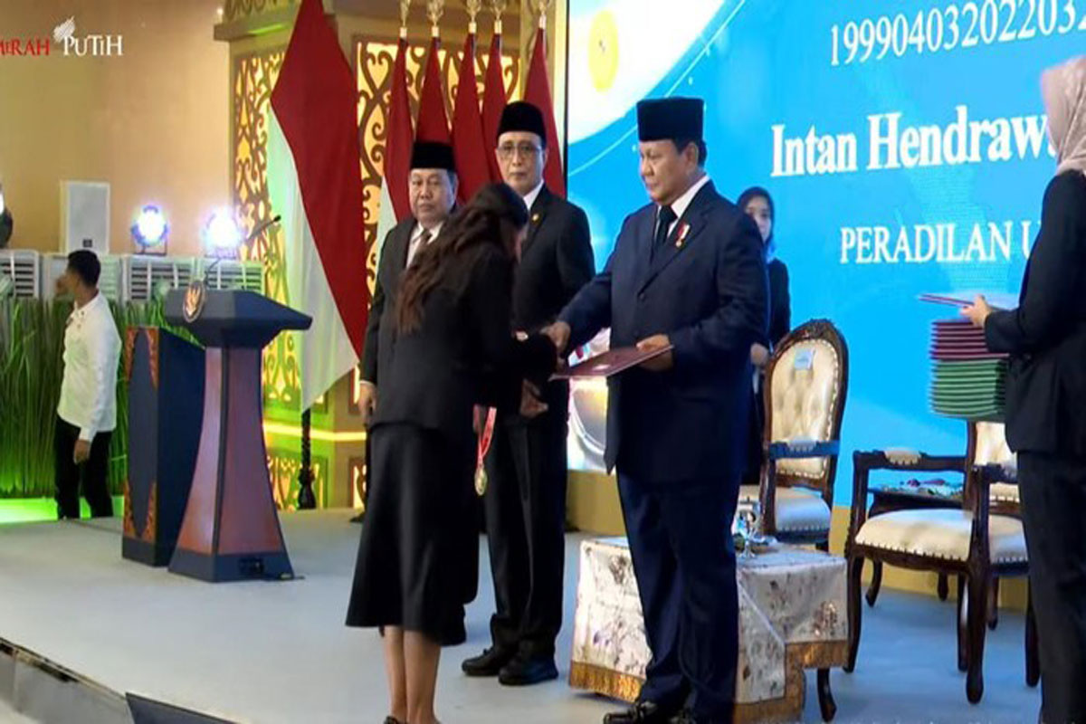 Presiden Prabowo Saksikan Pengukuhan 1.451 Hakim se-Indonesia