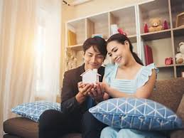 5 Tanda Kepribadian Orang yang Suka Membukakan Pintu untuk Orang Lain