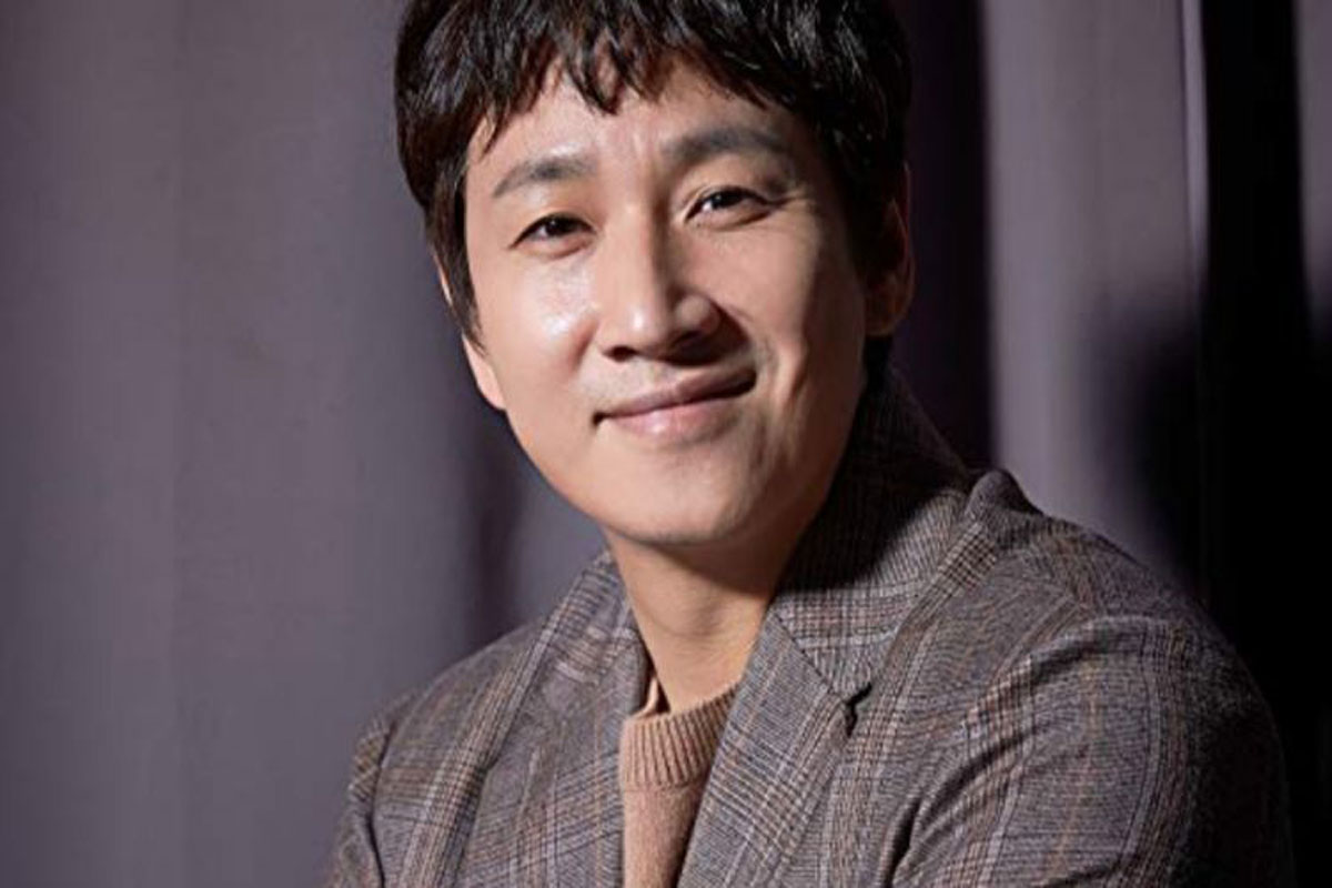 Aktor Korea Lee Sun Kyun Meninggal Di Mobil Apa Penyebabnya
