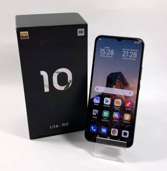 Spesifikasi dan Harga Terbaru Xiaomi Mi 10 Lite, Layar Desain Water Drop dengan Bezel yang tipis 