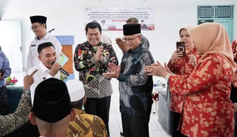 HUT ke 78 Kemerdekaan RI, Pemkab Ogan Ilir  Anjangsana ke Panti Jompo 
