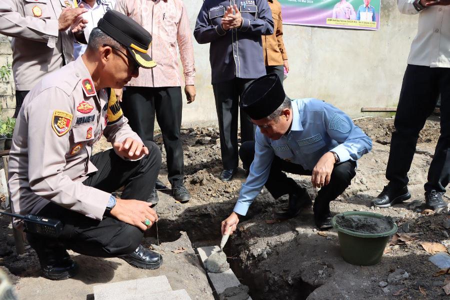 Wabup H Ardani Lakukan Peletakan Batu Pertama Rumah Layak Huni