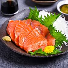 Amankah Makan Salmon Mentah? Simak Penjelasannya!
