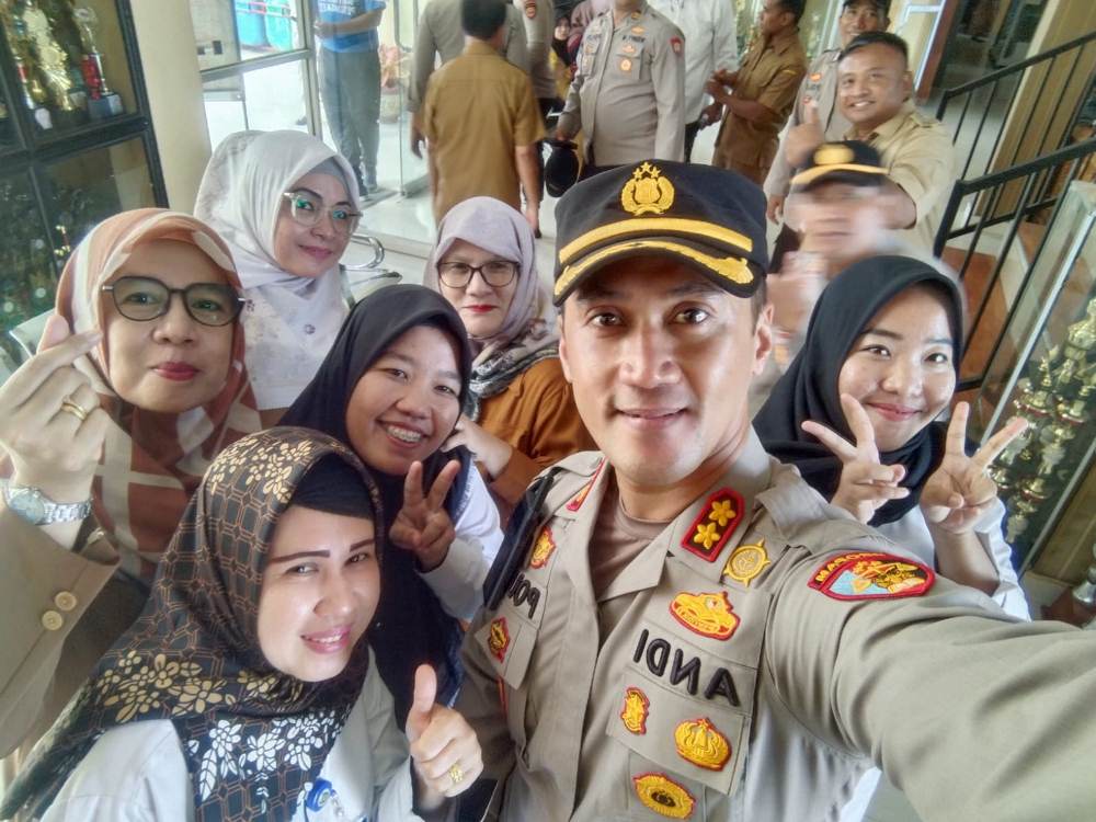 Jumat Curhat Kapolres Ogan Ilir, Guru dan Siswa SMAN 1 Indralaya, Tanya Soal Cara Masuk Polisi