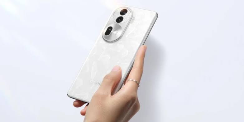 Meluncur Bulan Depan! Ini Bocoran Spesifikasi OPPO Reno 12 dan Reno 12 Pro