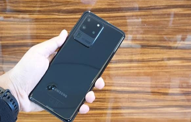 Samsung Galaxy S20 Ultra Turun Drastis, Hp Flagship dengan Segudang Kecanggihan 