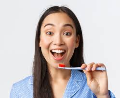 Inilah 7 Tips Efektif Menghilangkan Gigi Hitam yang Bisa Kamu Lakukan