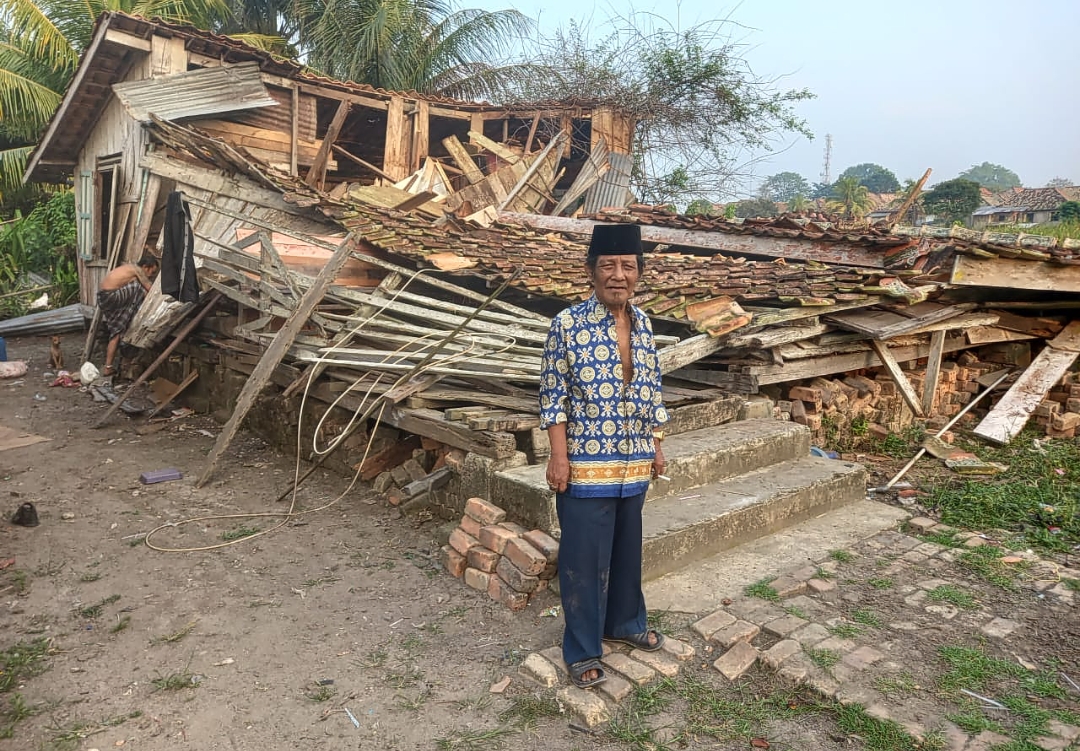 Rumah Ambruk di OKI, Keluarga Sempat Dengar Suara 