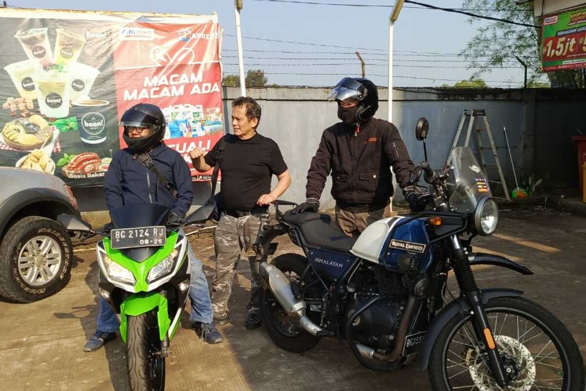 Keseruan Touring Petenis Meja CGC ke Sungsang