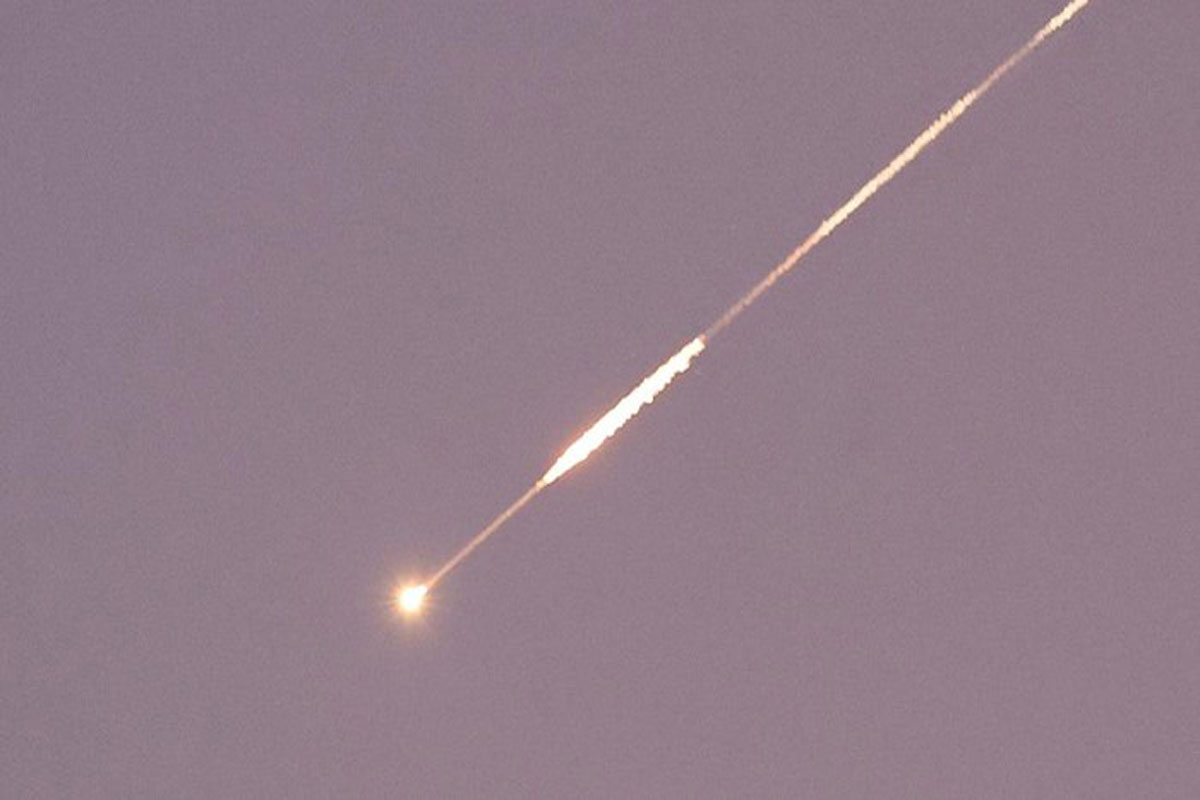 Janji Ditepati, Iran Luncurkan Rudal Baru ke Pangkalan Militer AS Hingga Israel