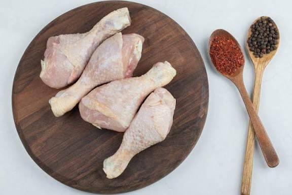 3 Tips Menyimpan Daging Ayam Tanpa Kulkas, Dijamin Tidak Busuk