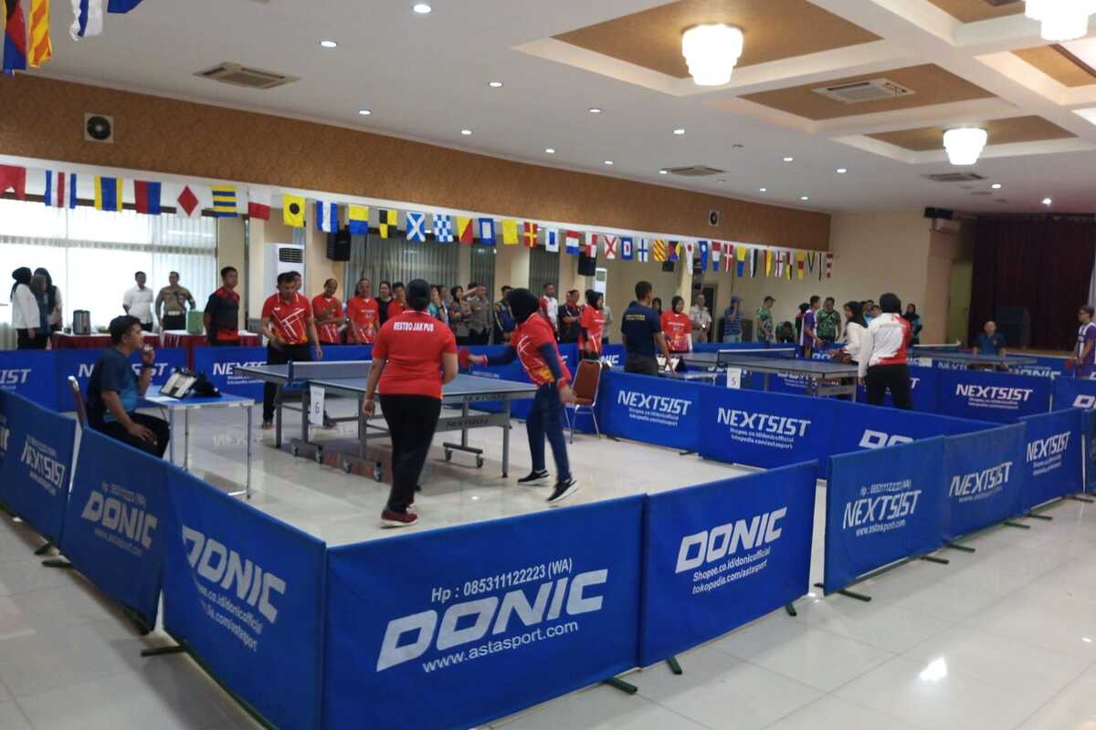 200 Polisi Ikuti Kejuaraan Tenis Meja Kapolda Metro Jaya Cup