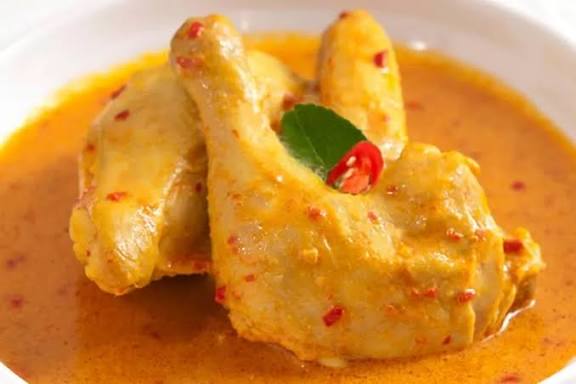 Resep Gulai Ayam Padang Rumahan Enak dan Mengunggah Selera