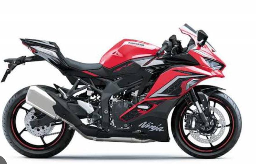 Kawasaki Ninja ZX25R 2025: Desain Agresif dan Harganya Terjangkau