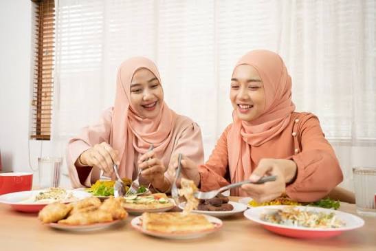 Rahasia Mengatur Asupan saat Puasa agar Berat Badan Tetap Ideal