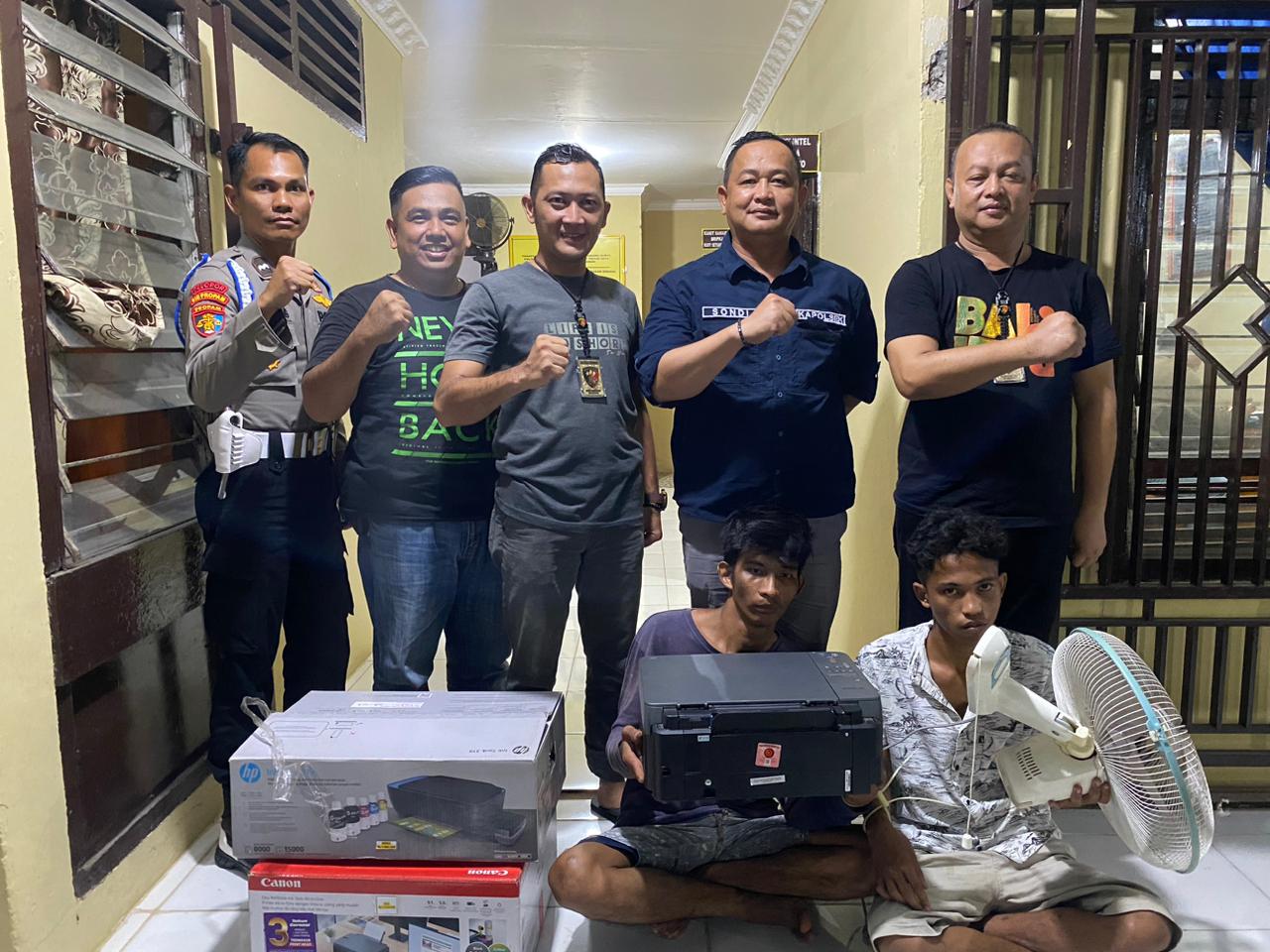 Lima Pelaku Gondol Printer dan Kipas Angin Milik SDN 17 Tanjung Batu, Dua Tersangka Berhasil Di Bekuk.