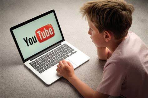 Nonton Youtube Dapat Uang ? Gampang Banget, Berikut Tips dan Triknya