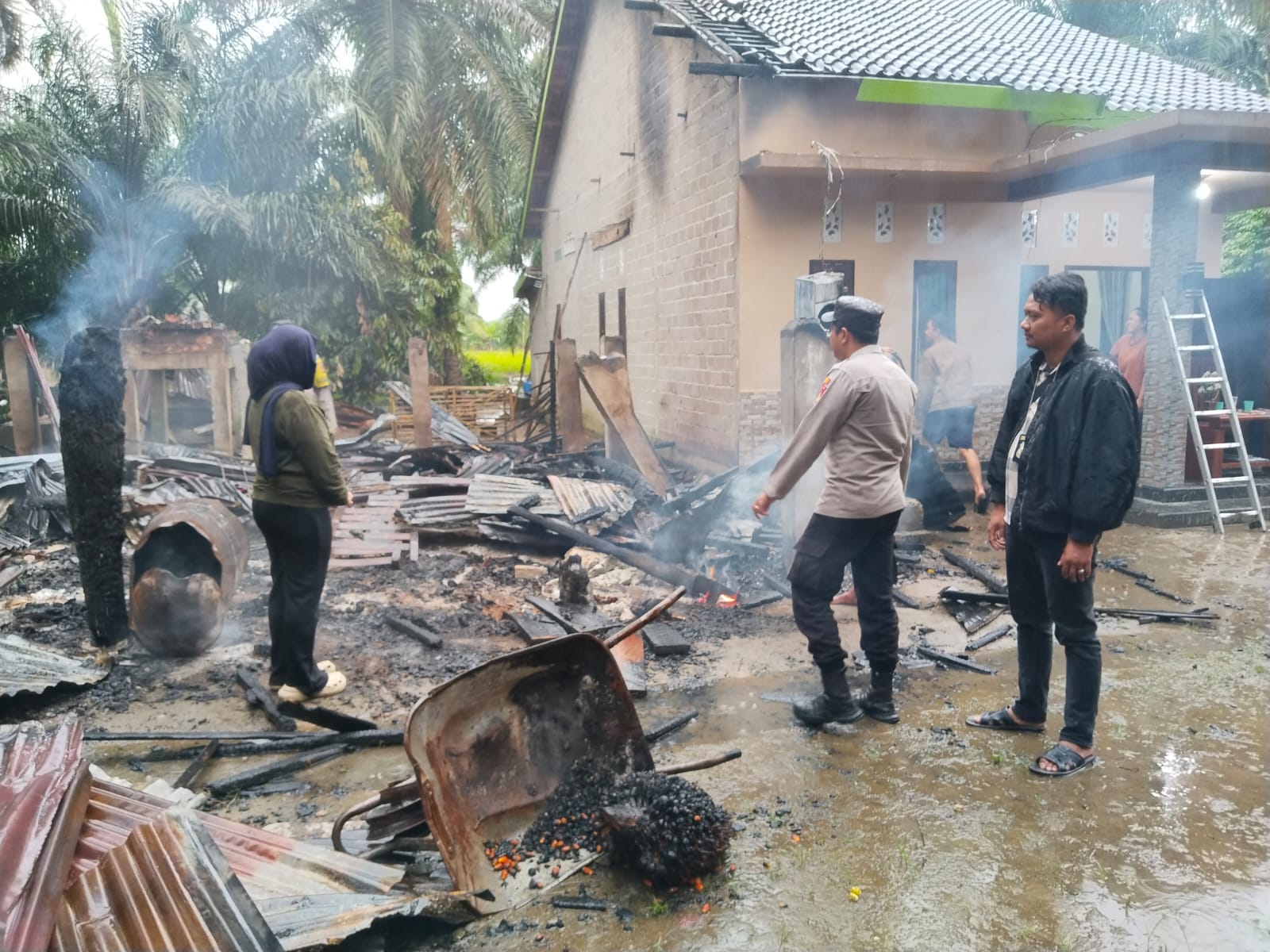 Saat Tertidur Rumah Terbakar,  Terjadi di Desa Ketapang II, Kecamatan Rantau Panjang Ogan Ilir
