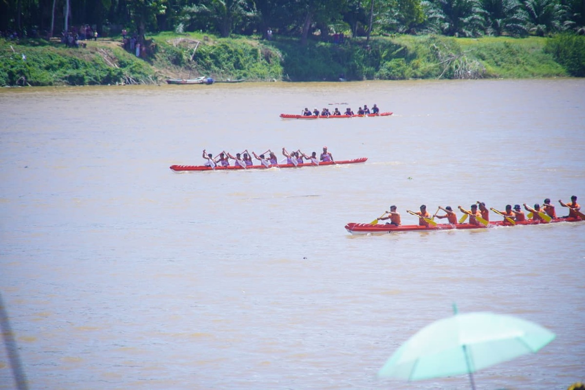 Buka Lomba Bidar, Bupati Muba Minta Tradisi Turun Temurun Dilestarikan
