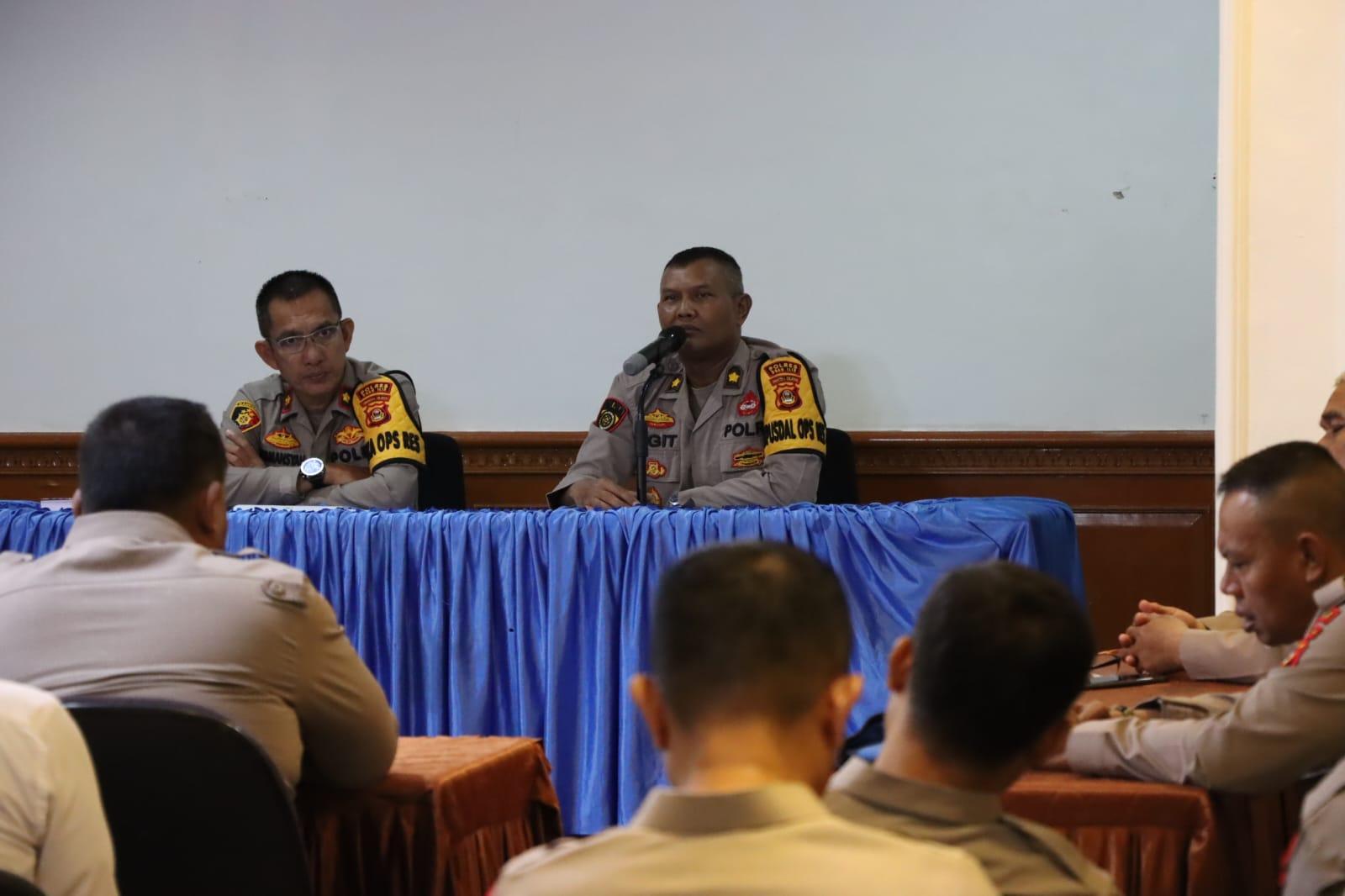 Wakapolres Ogan Ilir Lakukan Waskat Terhadap Anggotanya