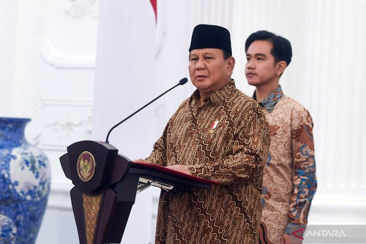 Presiden Prabowo Lantik Menteri-Wakil Menteri Beda Waktu 