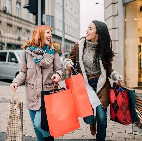 Inilah Deretan Zodiak yang Paling Impulsif, Sering Belanja Tanpa Pikir Panjang!