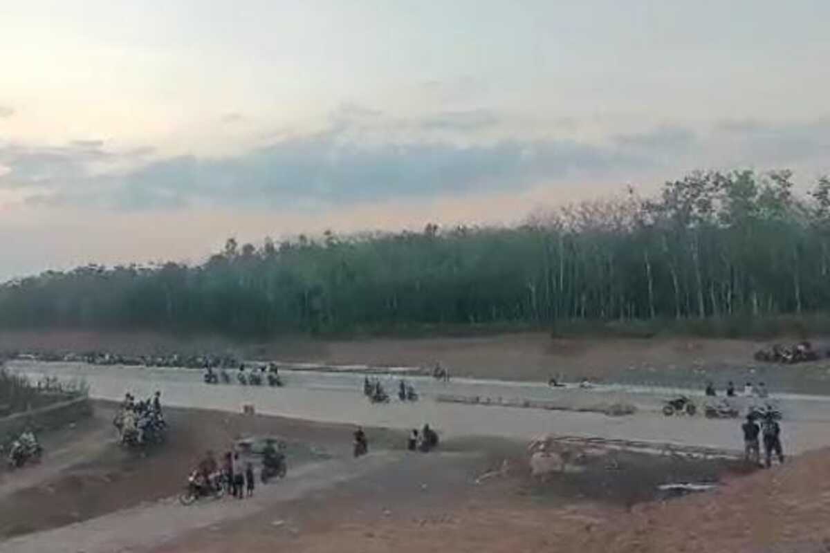 Jalan Tol Palembang-Betung Jadi Lokasi Balap Motor 