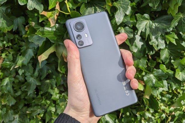 Harga Terbaru Xiaomi 12 Pro 5G, Kamera Sensor Sony 50 MP Tripel Pro Grade dan MediaTek Dimensity 1080