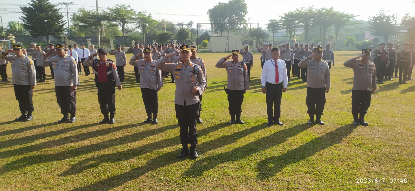 Ungkap Kasus, Wakapolda Berikan Reward Personil Polres Ogan Ilir