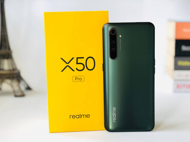 Realme X50 Pro 5G: HP RAM 12 GB dengan Kamera Setara DSLR, Cek Harga Terbarunya