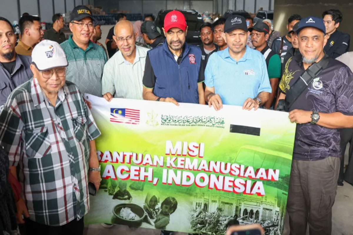 Warga Malaysia Berikan Bantuan untuk Korban Banjir Bandang Aceh, Diterima Langsung Muzakir Manaf