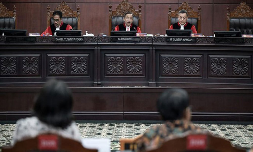 Tok... Tok... MK Tolak Uji Materi Jabatan Ketua Parpol Lebih dari 2 Periode