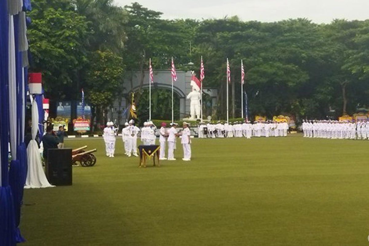 Sah, Laksdya Denih Hendrata Jabat Pangkoarmada RI