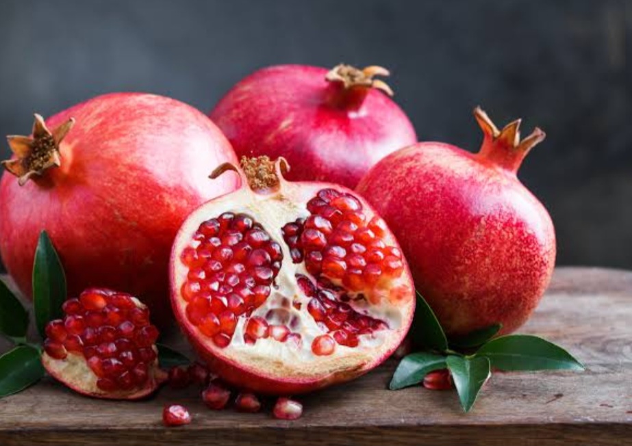 3 Buah Lezat yang Aman Dikonsumsi Penderita Asam Urat
