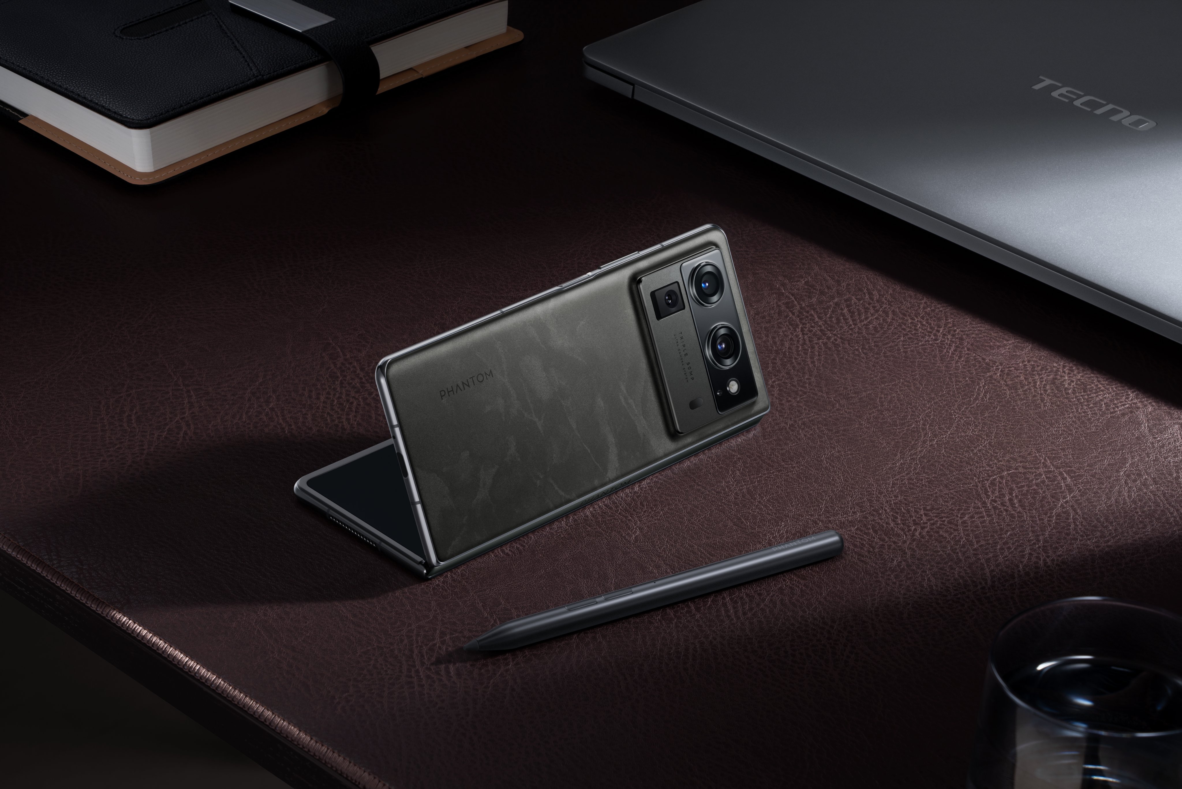 Tecno Phantom V Fold2: Ditenagai Chipset MediaTek Dimensity 9000+ dengan Kamera 50 MP