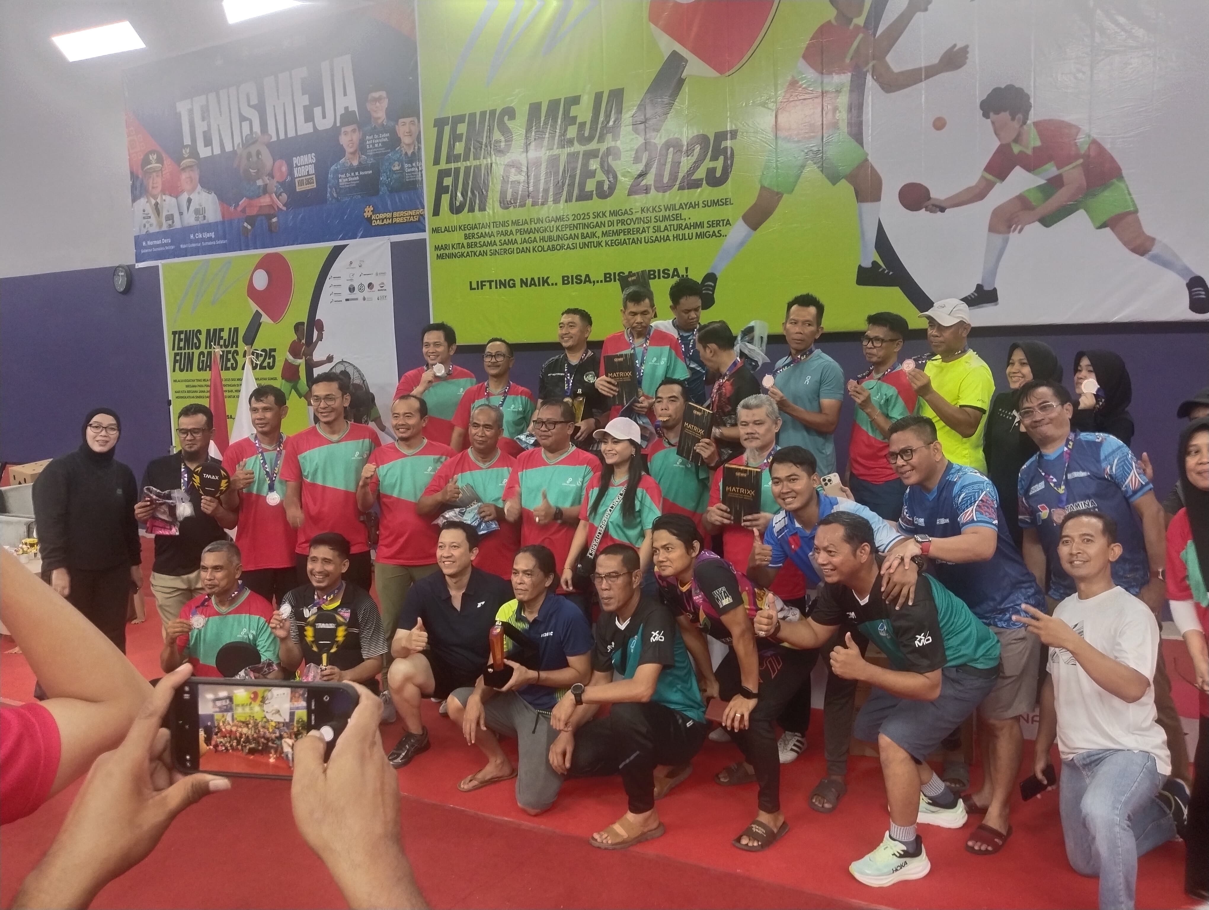 Fun Games Tenis Meja SKK Migas: Tim Gubernur Sumsel Juara 