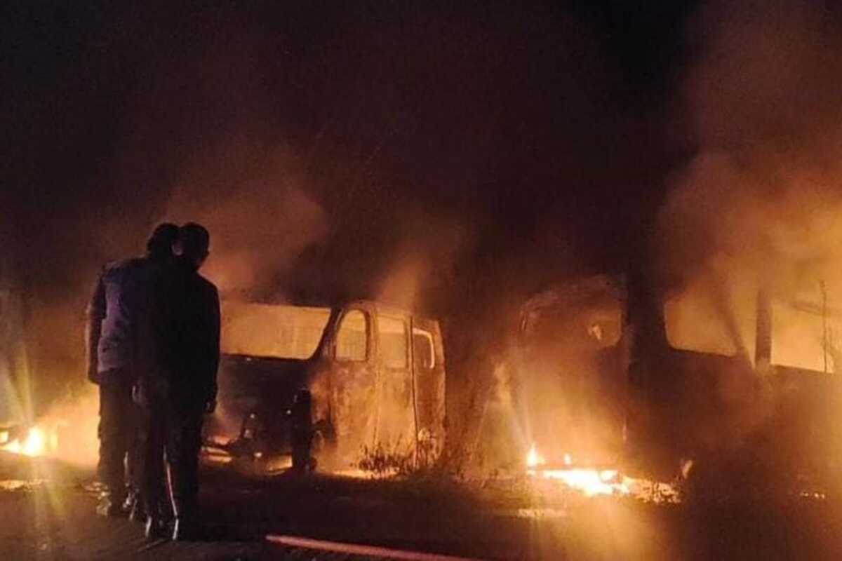 Mobil Barang Bukti BBM Ilegal Polres Banyuasin Terbakar 