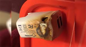 Ternyata ini Penyebab Kepala Charger HP Meledak dan Begini Tips Mencegahnya
