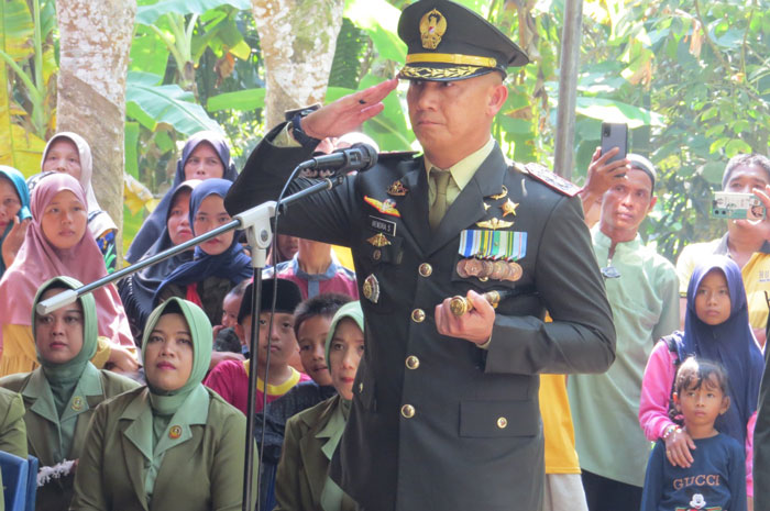 Dandim 0402 OKI Pimpin Upacara Pelepasan Jenazah Anggotanya