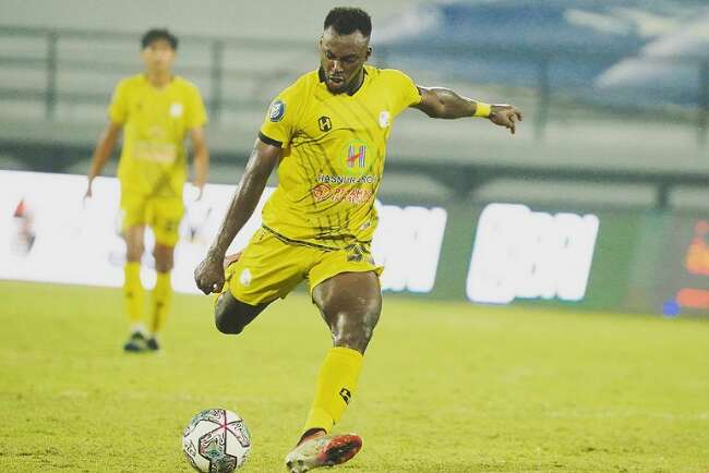 Suporter Sriwijaya FC Sangat Berharap Guy Junior Striker yang Dicari Selama Ini, Haus Gol!