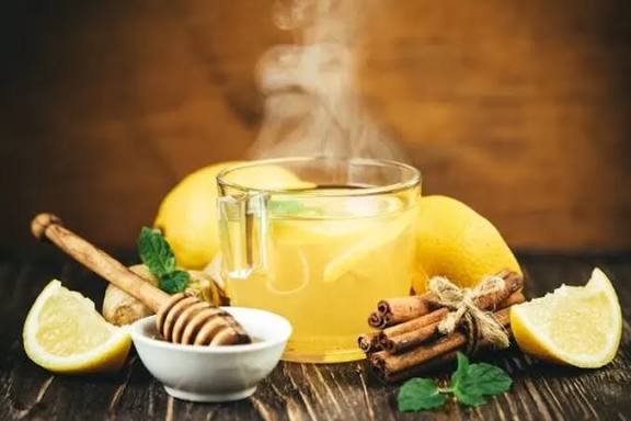 10 Rekomendasi Minuman Penghancur Lemak Perut, Rutin Konsumsi di Pagi Hari